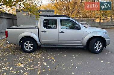 Пикап Nissan Navara 2006 в Киеве