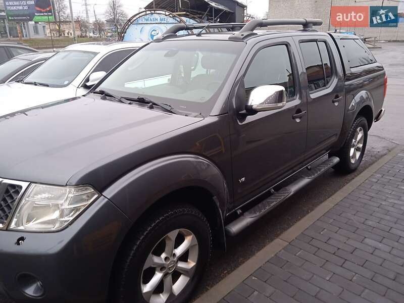 Пікап Nissan Navara 2011 в Чернігові