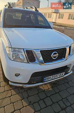 Пикап Nissan Navara 2014 в Полтаве