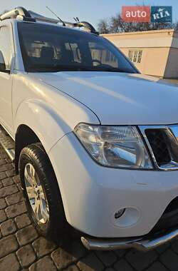 Пикап Nissan Navara 2014 в Полтаве