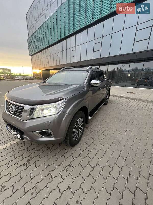 Пикап Nissan Navara 2018 в Львове