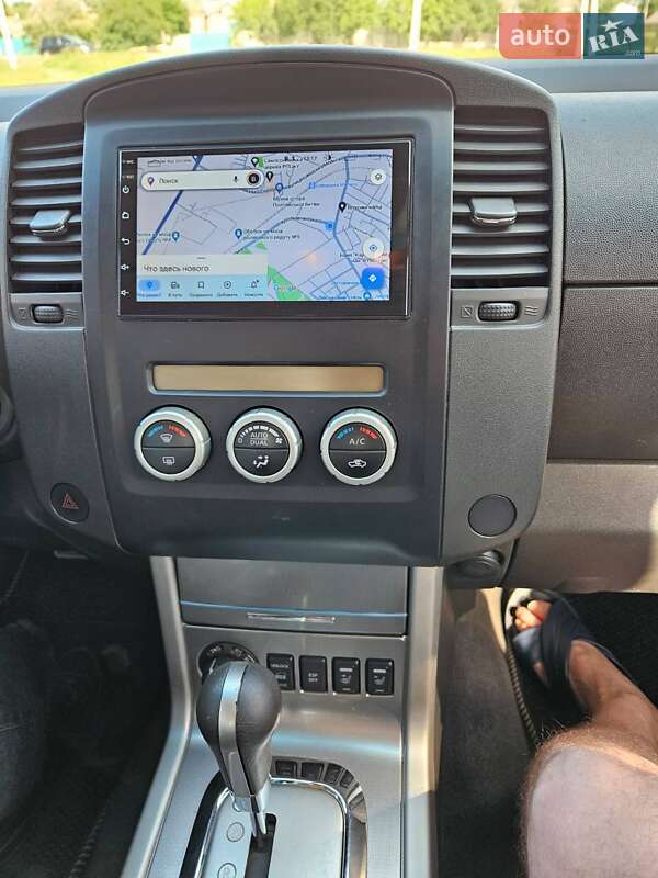 Пикап Nissan Navara 2014 в Полтаве