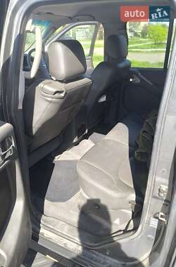 Пікап Nissan Navara 2006 в 