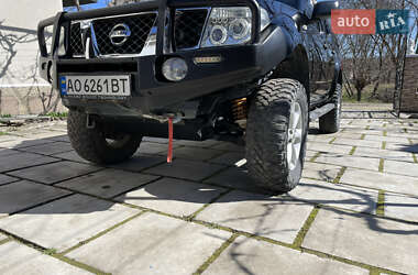 Пикап Nissan Navara 2007 в Тячеве