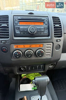 Пікап Nissan Navara 2008 в 