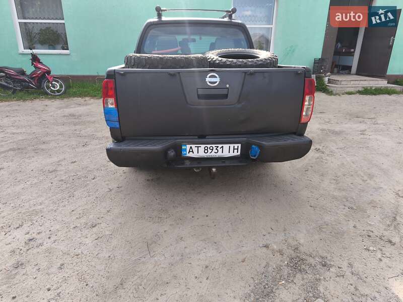 Пикап Nissan Navara 2008 в Городне