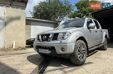 Пикап Nissan Navara 2007 в Черновцах