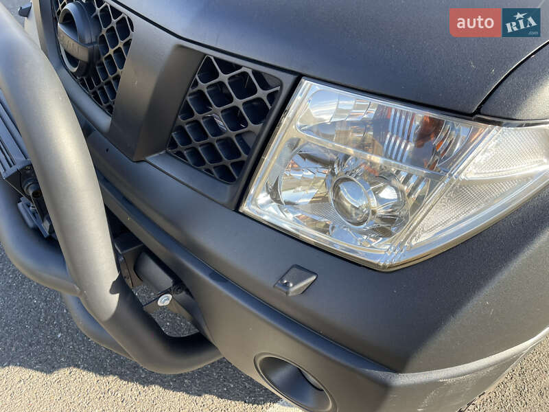 Пікап Nissan Navara 2007 в Києві
