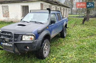Пикап Nissan Navara 2004 в Дунаевцах