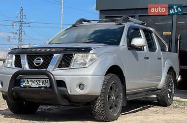 Пикап Nissan Navara 2008 в Киеве