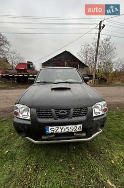 Пикап Nissan Navara 2002 в Першотравенске