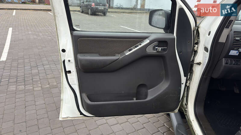 Пикап Nissan Navara 2006 в Кременчуге фото 22 Пикап Nissan Navara 2006 в Кременчуге