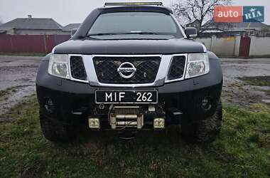 Пікап Nissan Navara 2010 в Києві