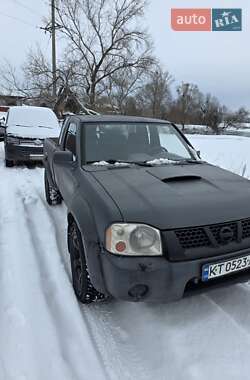 Пікап Nissan Navara 2001 в Києві