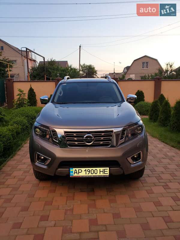 Пикап Nissan Navara 2019 в Запорожье
