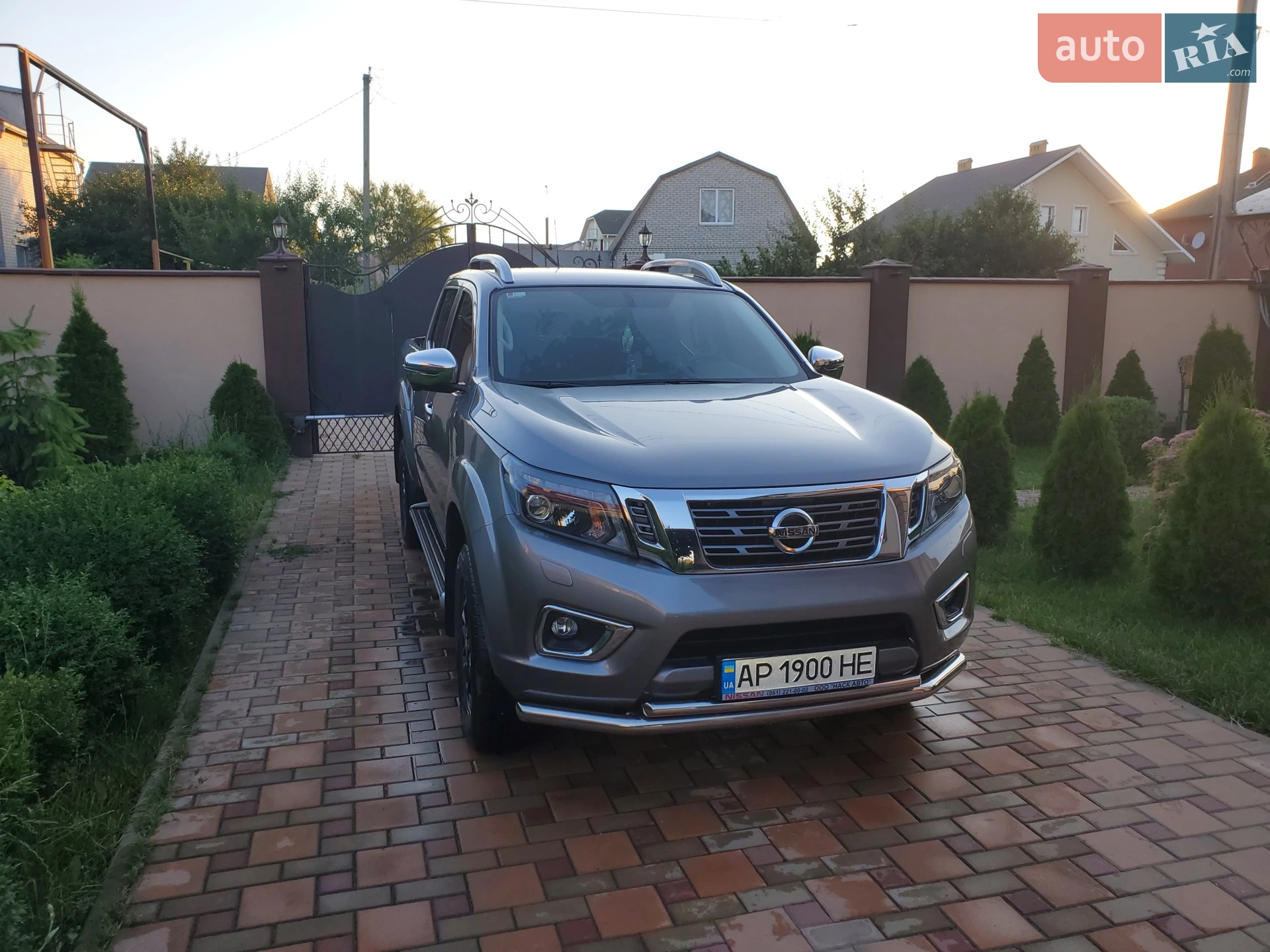 2019 Nissan Navara (Frontier) - фото 1