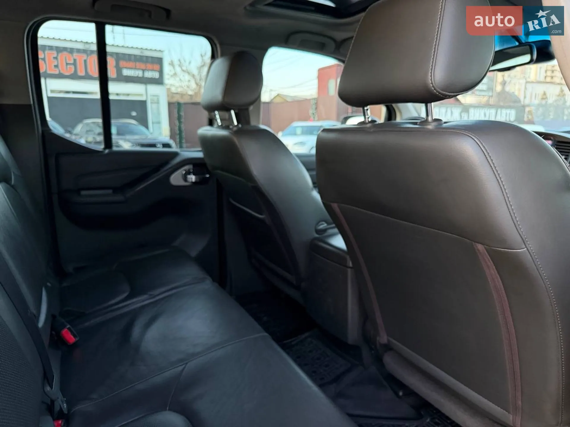 2013 Nissan Navara (Frontier) - мініатюра 18