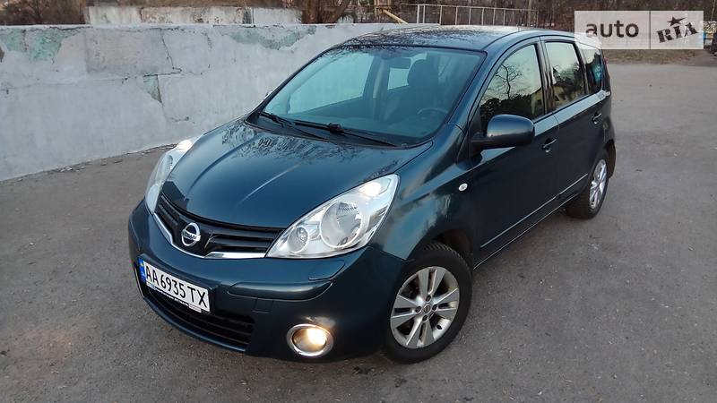 Хэтчбек Nissan Note 2013 в Киеве