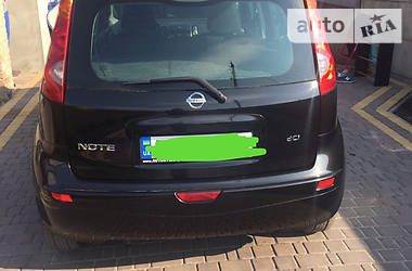 Хэтчбек Nissan Note 2008 в Луцке