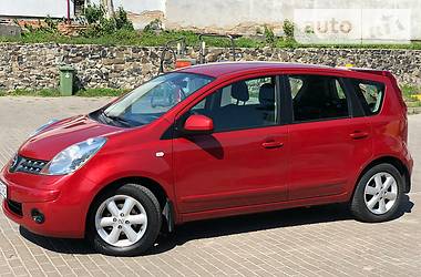 Хэтчбек Nissan Note 2008 в Ровно