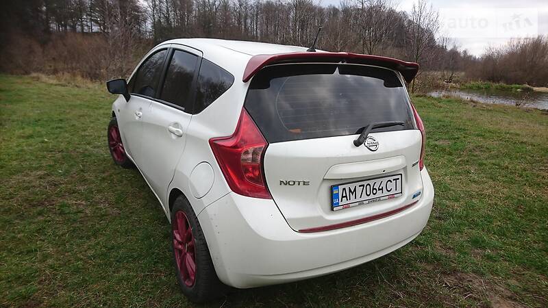Хетчбек Nissan Note 2014 в Звягелі