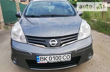 Хетчбек Nissan Note 2010 в 