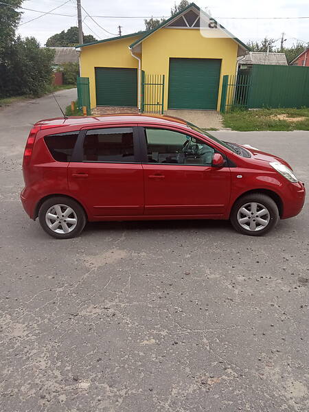 Универсал Nissan Note 2008 в Глухове