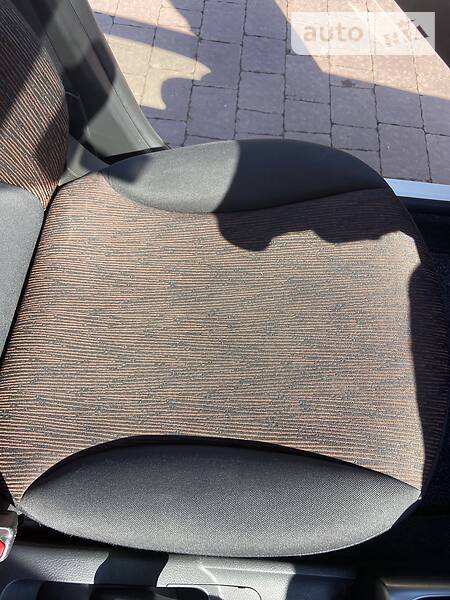 Хетчбек Nissan Note 2009 в Бучачі фото 25 Хетчбек Nissan Note 2009 в Бучачі