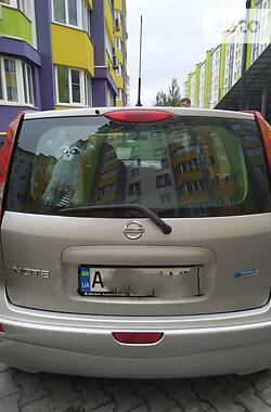 Універсал Nissan Note 2011 в 