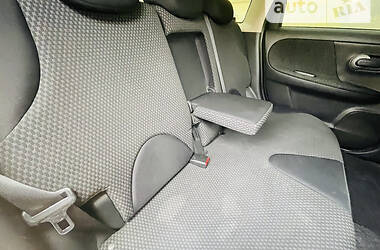 Nissan note outlet 2007 isofix