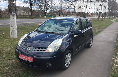 Хэтчбек Nissan Note 2008 в Киверцах