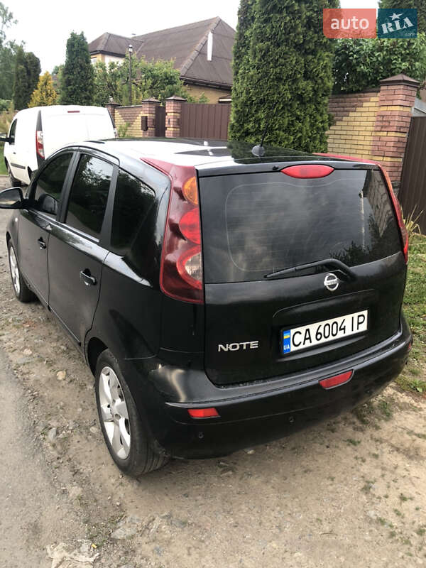 Хэтчбек Nissan Note 2010 в Умани фото 6 Хэтчбек Nissan Note 2010 в Умани