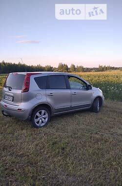 Хэтчбек Nissan Note 2008 в Звягеле