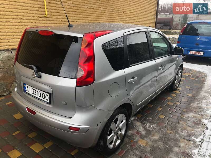 Хэтчбек Nissan Note 2008 в Днепре