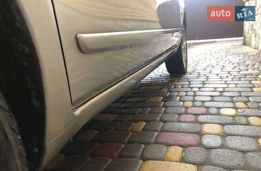 Хэтчбек Nissan Note 2008 в 
