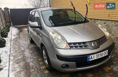 Хэтчбек Nissan Note 2008 в 