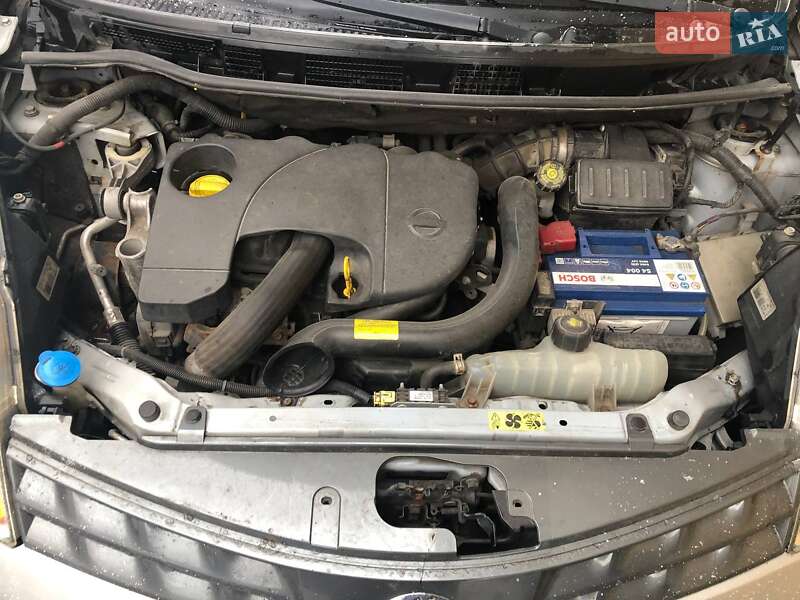 Хэтчбек Nissan Note 2008 в Днепре