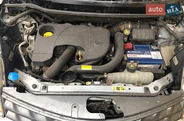 Хэтчбек Nissan Note 2008 в 