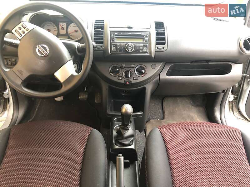 Хэтчбек Nissan Note 2008 в Днепре