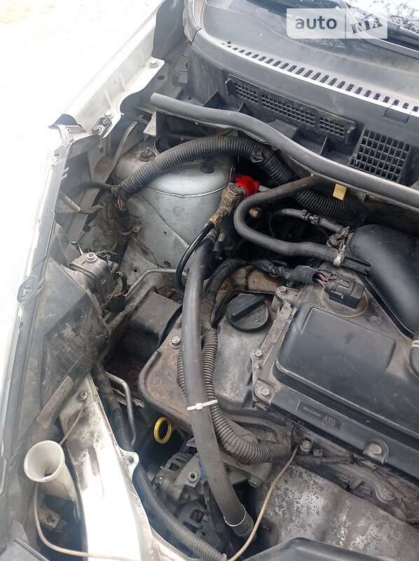 Хэтчбек Nissan Note 2009 в Днепре