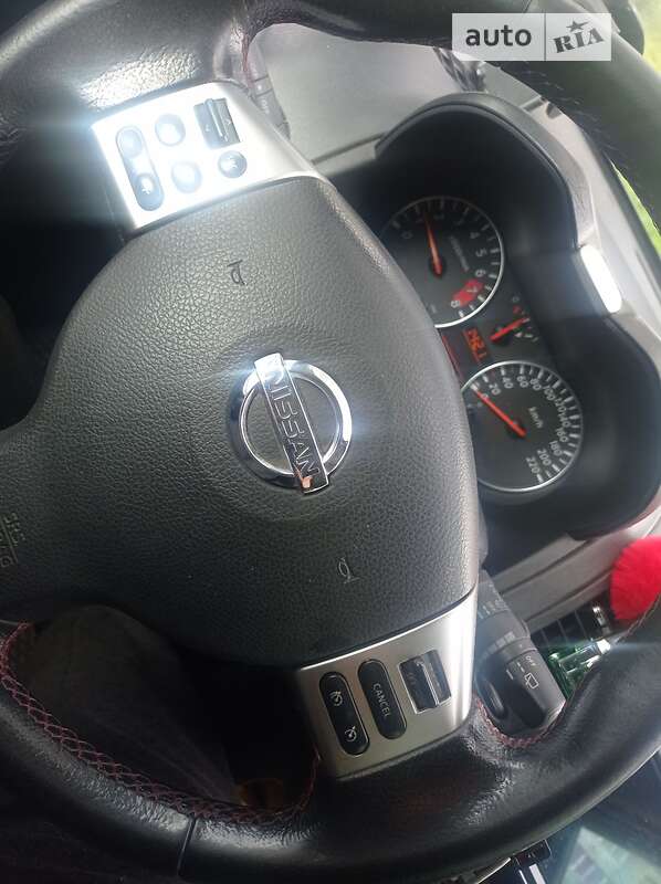 Хэтчбек Nissan Note 2009 в Днепре