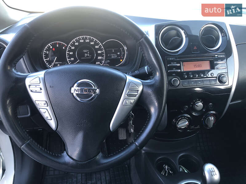 Хетчбек Nissan Note 2015 в Кам'янець-Подільському