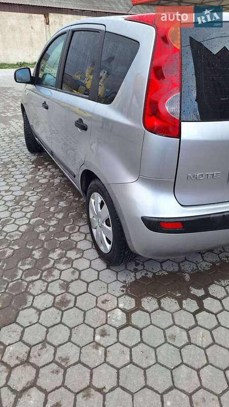 Хетчбек Nissan Note 2007 в Тернополі