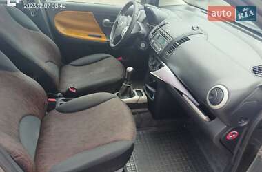 Хэтчбек Nissan Note 2011 в Одессе