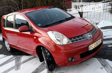 Хэтчбек Nissan Note 2008 в Бобрке