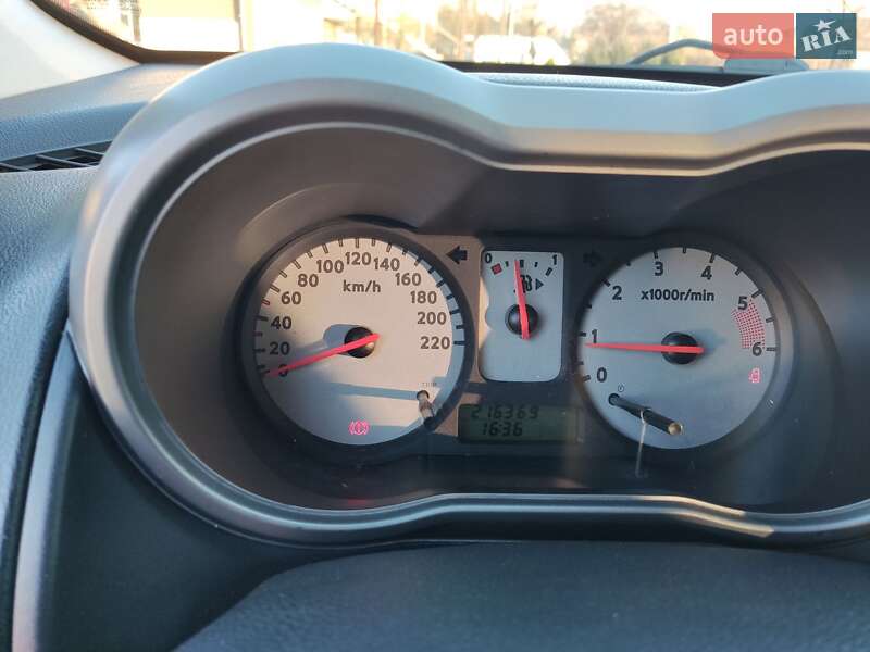 Хетчбек Nissan Note 2008 в Могилів-Подільському