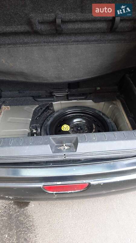 Хэтчбек Nissan Note 2007 в Киеве фото 8 Хэтчбек Nissan Note 2007 в Киеве