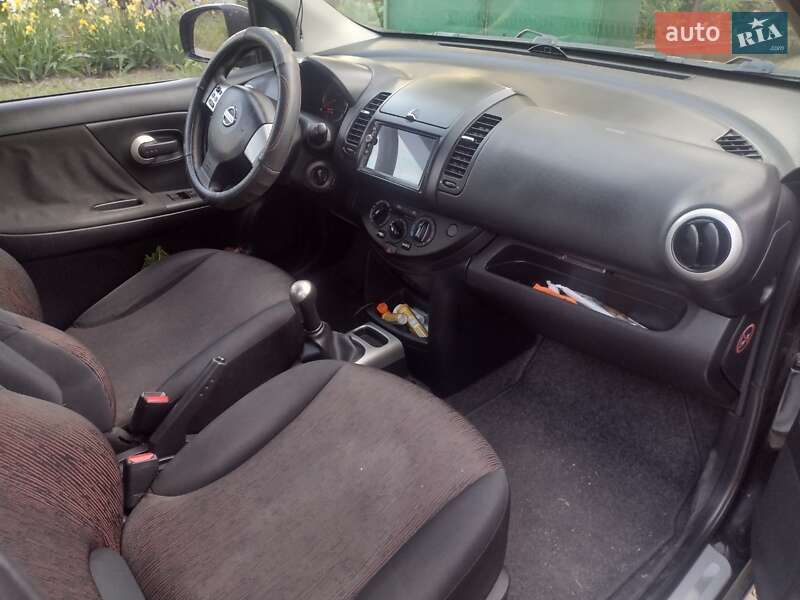 Хетчбек Nissan Note 2011 в Дніпрі