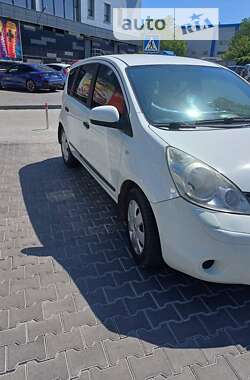 Хэтчбек Nissan Note 2011 в Одессе