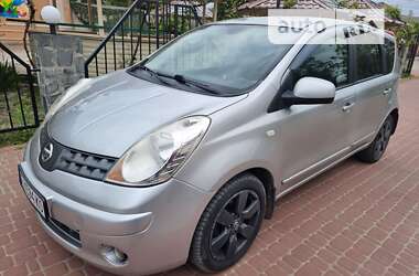 Хэтчбек Nissan Note 2008 в Киеве